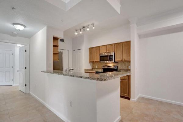 Fiore At The Gardens, 7101 Myrtlewood Cir W, Palm Beach Gardens, Florida 33418, image 3
