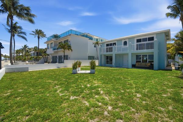 Las Olas By The Sea, 1735 N Fort Lauderdale Beach Blvd, Fort Lauderdale, Florida 33305, image 2