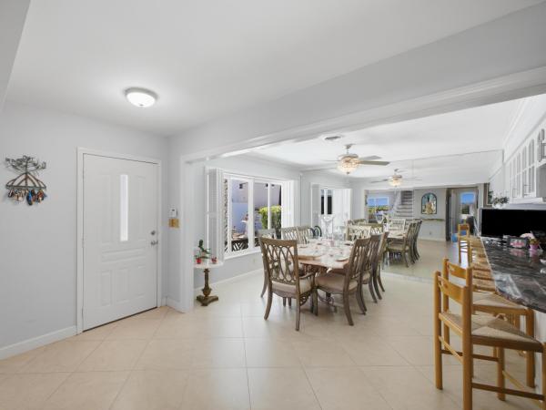 Las Olas By The Sea, 1735 N Fort Lauderdale Beach Blvd, Fort Lauderdale, Florida 33305, image 1