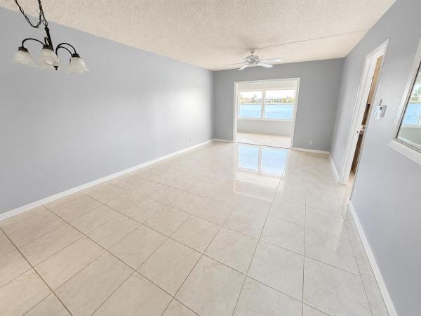 Leisureville Lake, 1114 Lake Ter #203, Boynton Beach, Florida 33426, image 2