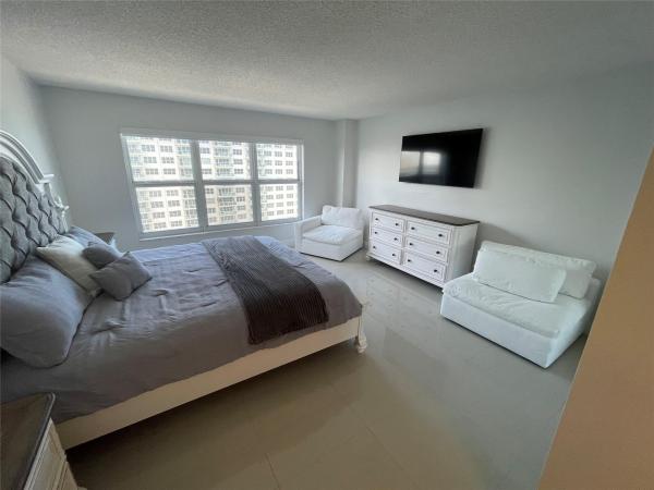 Playa Del Sol, 3500 Galt Ocean Dr #1714, Fort Lauderdale, Florida 33308, image 3