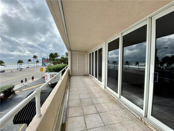 Spring Tide, 345 N Fort Lauderdale Beach Blvd #204, Fort Lauderdale, Florida 33304, image 3