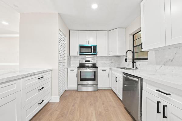 Southgate, 6115 SW 3rd St, Margate, Florida 33068, image 2