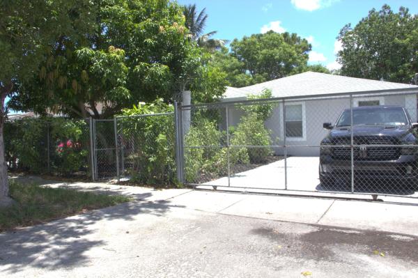 Rainbow Park, 1724 NW 152nd Ter, Miami Gardens, Florida 33054, image 3