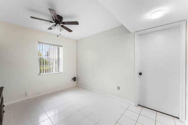 Waterside Village Of Palm Beach, 170 Waterside Dr, Hypoluxo, Florida 33462, image 3