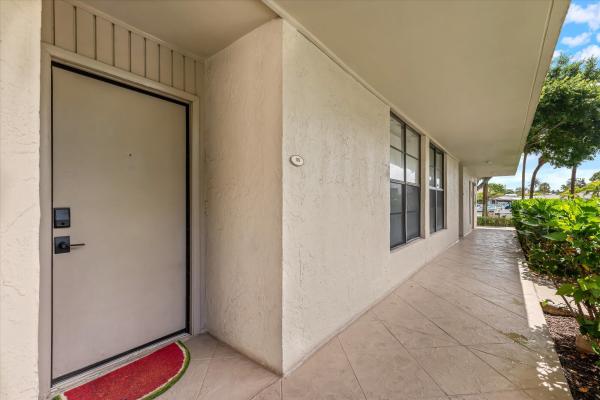 Boca Bayou, 21 Royal Palm Way #1050, Boca Raton, Florida 33432, image 2