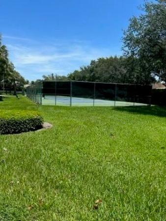 Windwood, 406 Buttonwood Pl, Boca Raton, Florida 33431, image 2