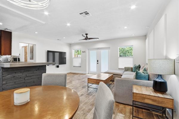 Poinsettia Heights, 1400 NE 17th Ave, Fort Lauderdale, Florida 33304, image 3
