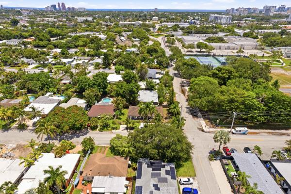 Poinsettia Heights, 1400 NE 17th Ave, Fort Lauderdale, Florida 33304, image 2