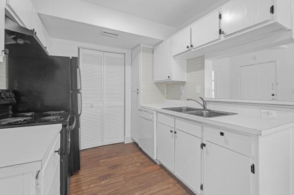Flamingo Bay, 8771 NW 39th St, Sunrise, Florida 33351, image 3