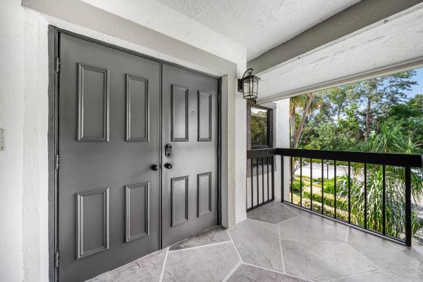 Golf Cottages, 11355 Pond View Dr #D202, Wellington, Florida 33414, image 1