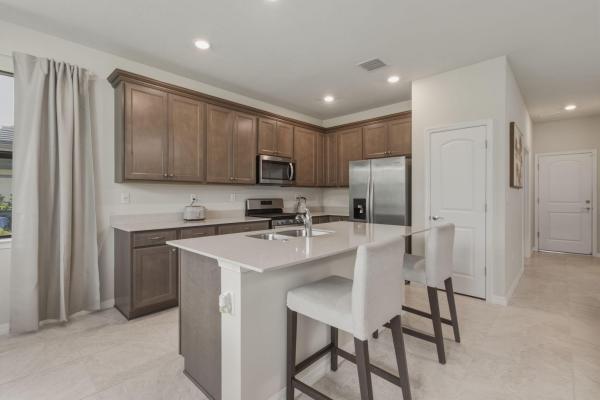 Oak Tree, 4601 Pinehurst Trl E, Oakland Park, Florida 33309, image 1
