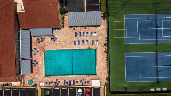 Emerald Pointe, 7906 Lake Sands Dr, Delray Beach, Florida 33446, image 2