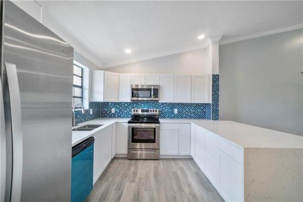 1004 Congressional Way, Deerfield Beach, Florida 33442, image 1