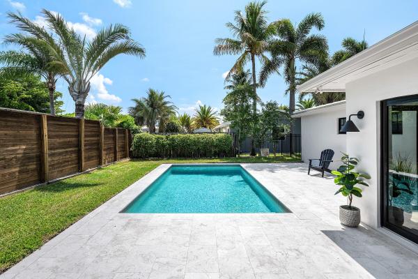 Bonniecrest, 115 Bonnie Briar Ln, Delray Beach, Florida 33444, image 1