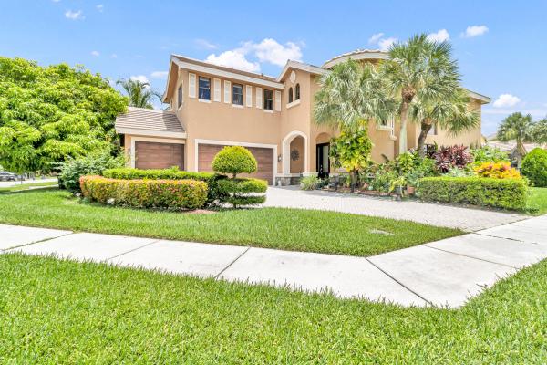 Versailles At Wellington, 3546 Collonade Dr, Wellington, Florida 33449, image 3