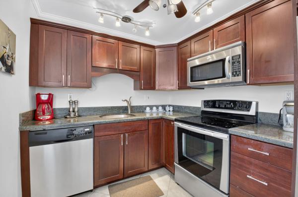 352 Piedmont H, Delray Beach, Florida 33484, image 1