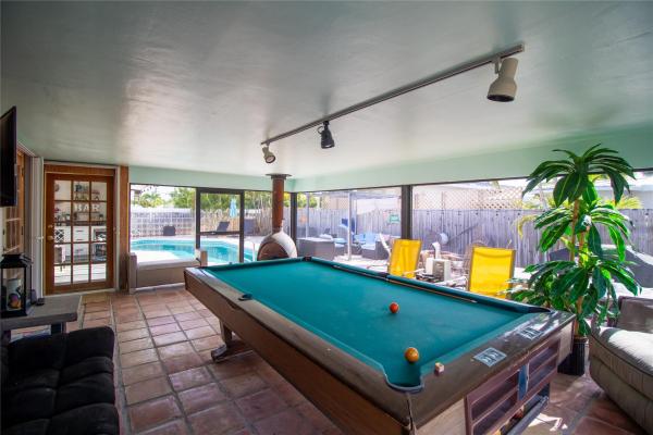 The Cove, 925 SE 14th Ave, Deerfield Beach, Florida 33441, image 1