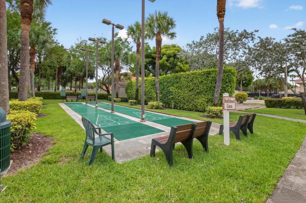 Floral Lakes, 6088 Caladium Rd, Delray Beach, Florida 33484, image 2