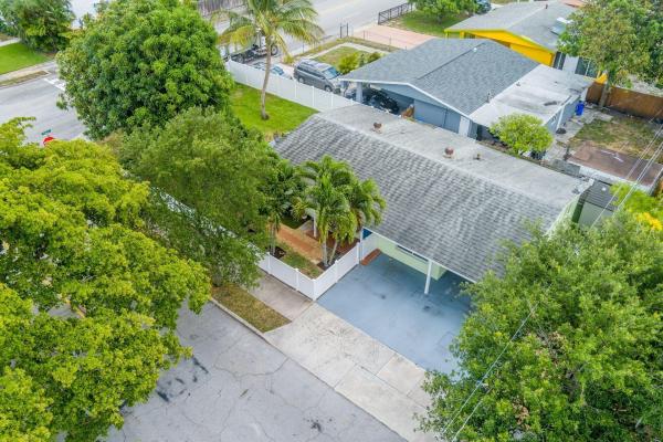 Belle Vue, 900 Sunset Rd, West Palm Beach, Florida 33401, image 3