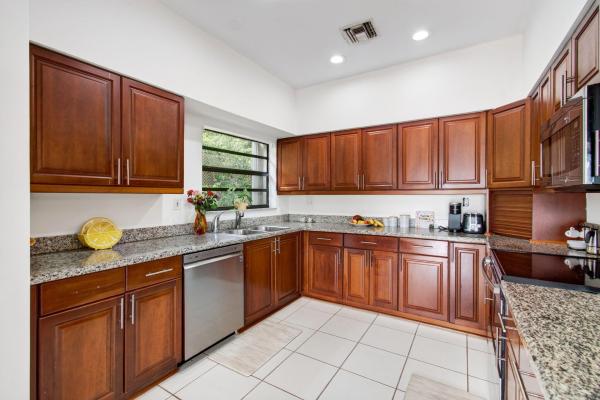 Villa San Remo, 8718 Via Reale, Boca Raton, Florida 33496, image 1