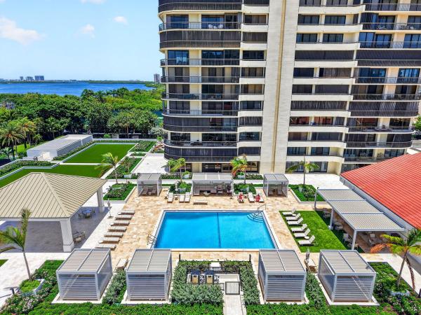Martinique, 4000 N Ocean Dr #401, Riviera Beach, Florida 33404, image 2
