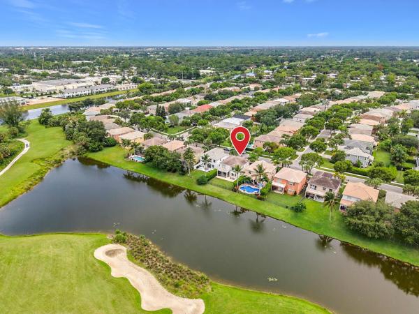 Wyndham, 1154 Oakwater Dr, Royal Palm Beach, Florida 33411, image 2
