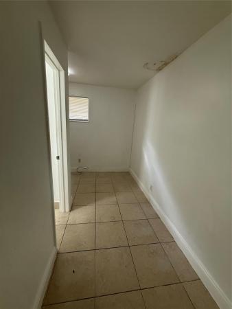 Lauderdale Manors, 1139 NW 9th Ave, Fort Lauderdale, Florida 33311, image 1