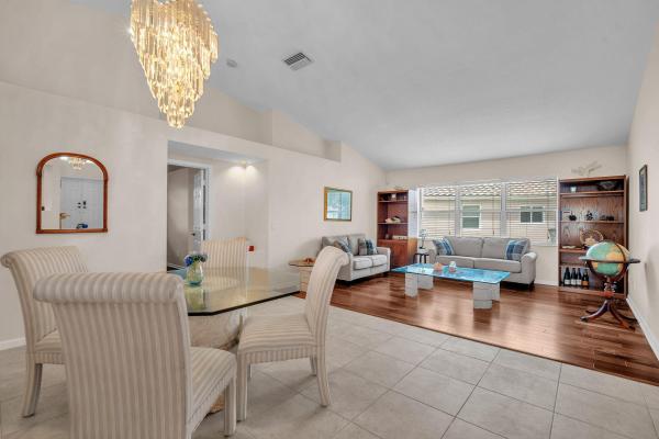 The Estates Of Windchime Lakes, 8576 Windy Cir, Boynton Beach, Florida 33472, image 3