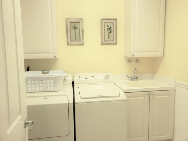 Harbour Isle East, 37 Harbour Isle Dr #203, Fort Pierce, Florida 34949, image 1
