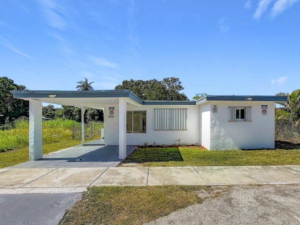 10235 SW 177th St, Unincorporated Dade County, Florida 33157, image 2