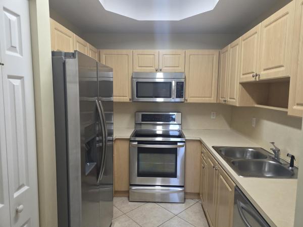 The Villas At Harbor Isles, 2319 Mariner Ct #2706, Dania Beach, Florida 33312, image 1