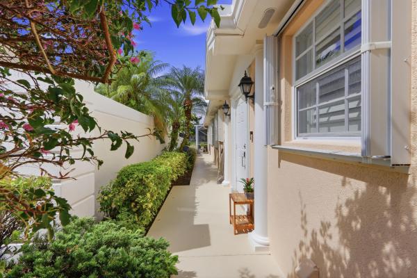 VillageWalk Of Wellington, 8450 Saint Johns Ct, Wellington, Florida 33414, image 3