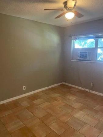 702 N L St #13, Lake Worth, Florida 33460, image 1