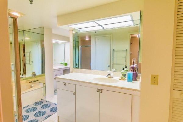 Old Port Cove Tower East, 115 Lakeshore Dr #1548, North Palm Beach, Florida 33408, image 2
