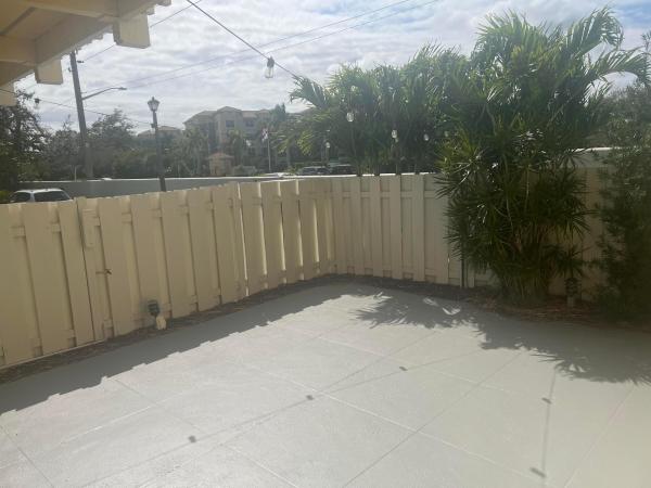 Sea Brook Place, 169 Seabreeze Cir, Jupiter, Florida 33477, image 2