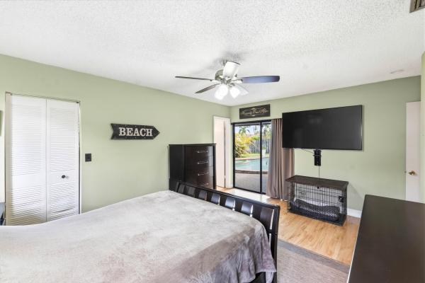 Lakeview Homes, 9437 NW 46th Ct, Sunrise, Florida 33351, image 2