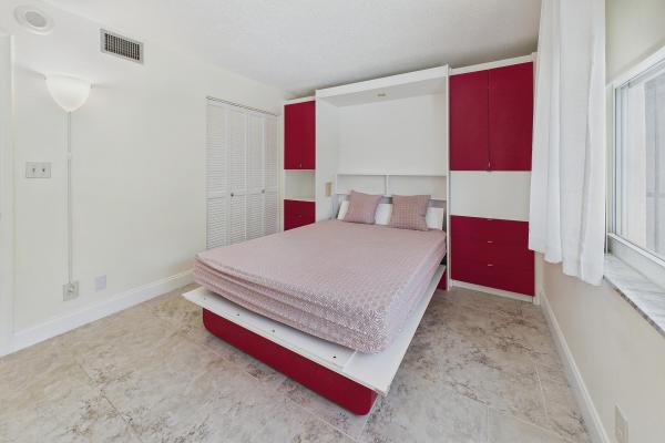 Drake Tower, 1800 N Andrews Ave #2A, Fort Lauderdale, Florida 33311, image 2