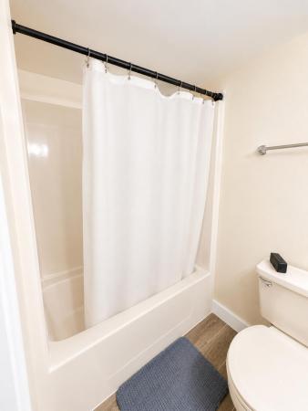 Springdale, 192 Springdale Cir, Palm Springs, Florida 33461, image 3