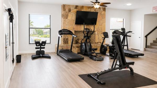 Springdale, 192 Springdale Cir, Palm Springs, Florida 33461, image 2