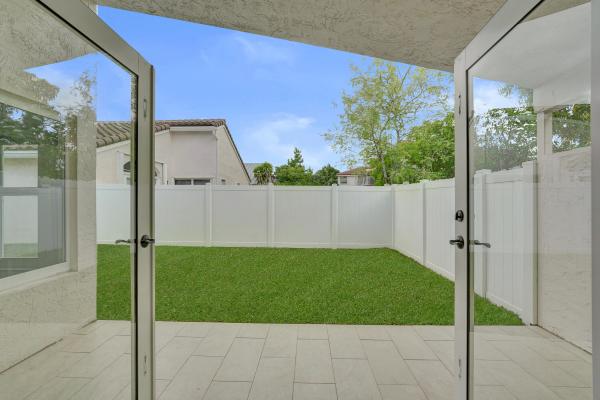 Coconut Cove At Silver Lakes, 18343 SW 5th Ct, Pembroke Pines, Florida 33029, image 3