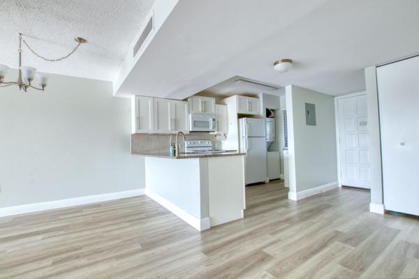 4254 D Este Ct #304, Lake Worth Beach, Florida 33467, image 3