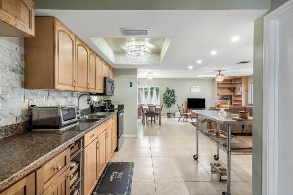 Sandalfoot Cove, 22217 SW 64th Ter, Boca Raton, Florida 33428, image 1