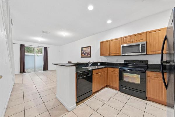 Georgetown, 1425 NW 36th Way, Lauderhill, Florida 33311, image 3