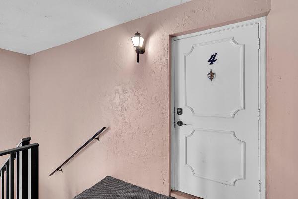 Isla Merita, 3630 Citrus Trce #4, Davie, Florida 33328, image 2
