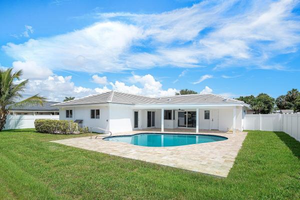 Boca Raton Square, 970 SW 7th St, Boca Raton, Florida 33486, image 2
