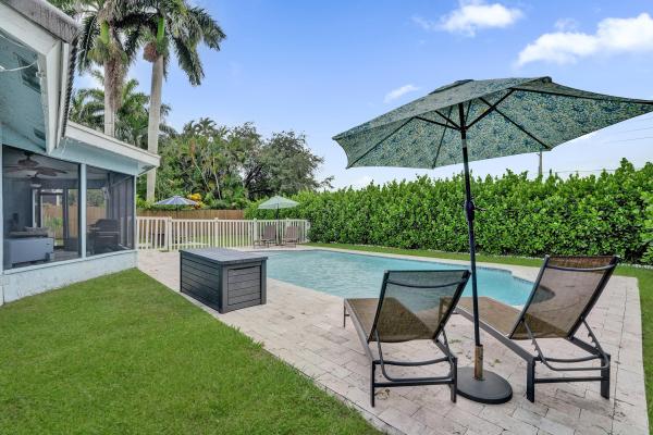 Oak Knoll Estates, 1711 W Oak Knoll Cir, Davie, Florida 33324, image 1