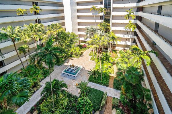 La Residence, 23200 Camino Del Mar #604, Boca Raton, Florida 33433, image 1
