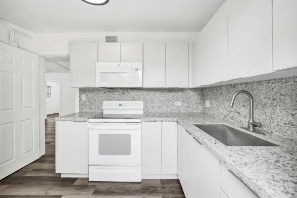 Lauderdale Manor, 1628 NW 11th St, Fort Lauderdale, Florida 33311, image 1