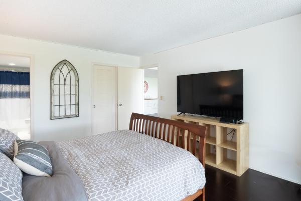 Lincoln Tower, 2400 Presidential Way #302, West Palm Beach, Florida 33401, image 3